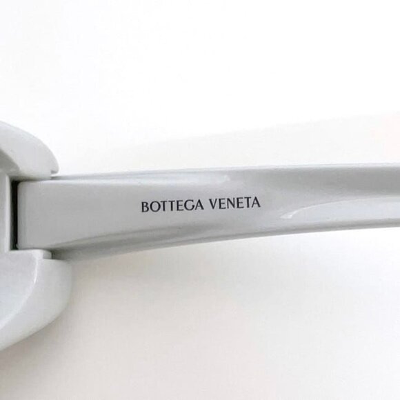 Bottega Veneta Sunglasses in White Black Bv1210 main image 10
